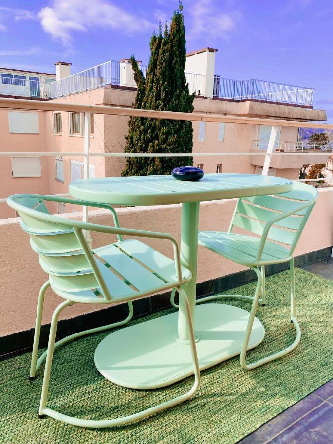 Апартаменты Un Nid A Saint Tropez Экстерьер фото