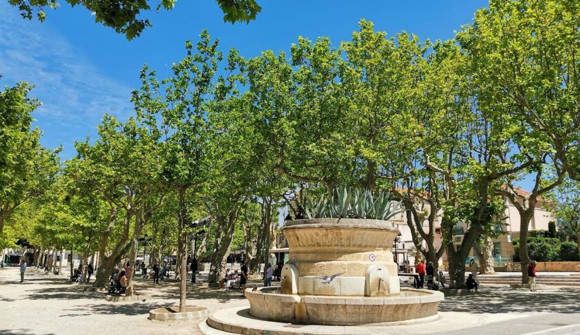 Апартаменты Un Nid A Saint Tropez Экстерьер фото